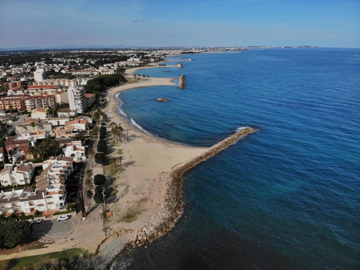 Primera Linia De Mar, Zona Tranquila Appartamento Cambrils Esterno foto