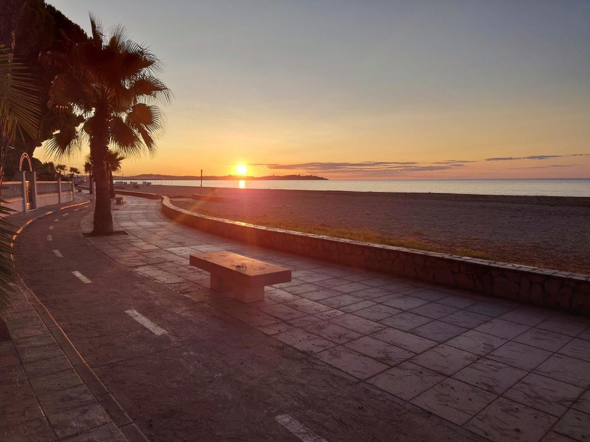 Primera Linia De Mar, Zona Tranquila Appartamento Cambrils Esterno foto